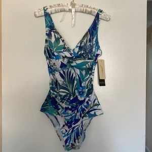 Gottex one piece swimsuit